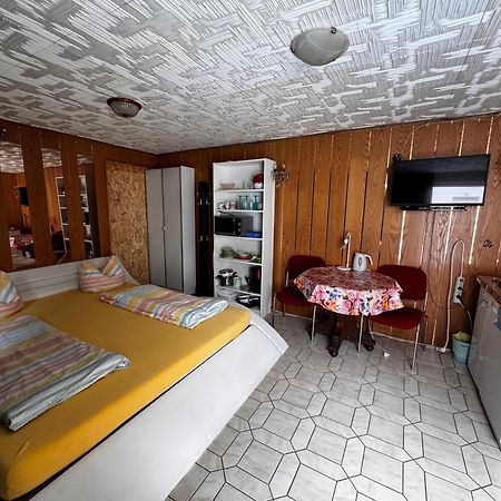 Cozy Unterkunft Im Spreewald Nahe Tropical Islands Golßen Екстериор снимка