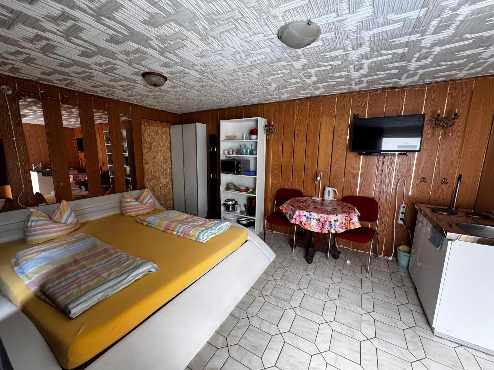 Cozy Unterkunft Im Spreewald Nahe Tropical Islands Golßen Екстериор снимка
